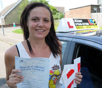 Hannah W (21) - Luton's Driving Test Pass Testimonial