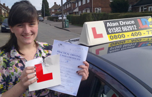 Helen P (22) - St Albans's Driving Test Pass Testimonial